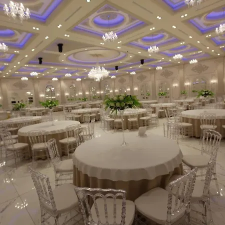 Kompleksi Ergen Hotel Rrogozhine